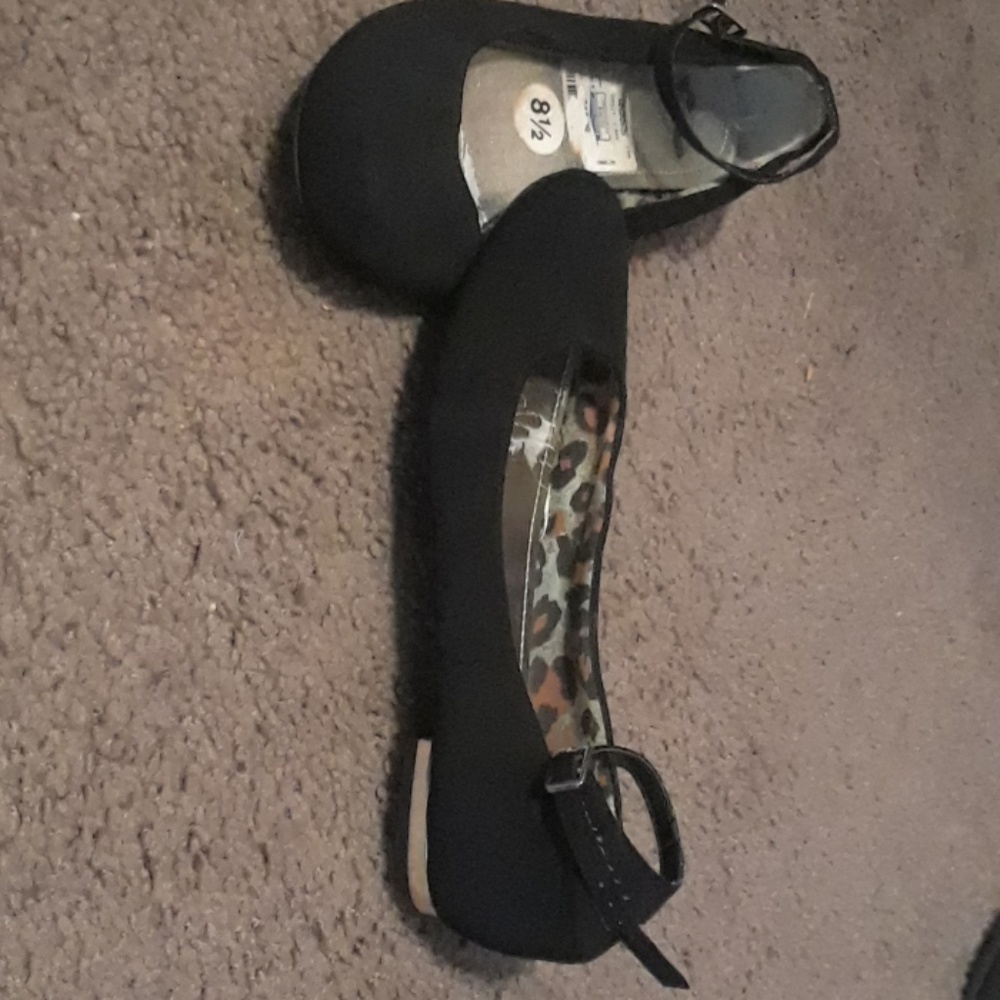 Black Flats